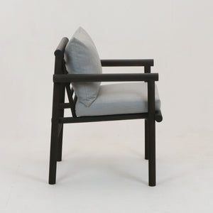 Chaise de patio Pantia avec tissu Sunbrella